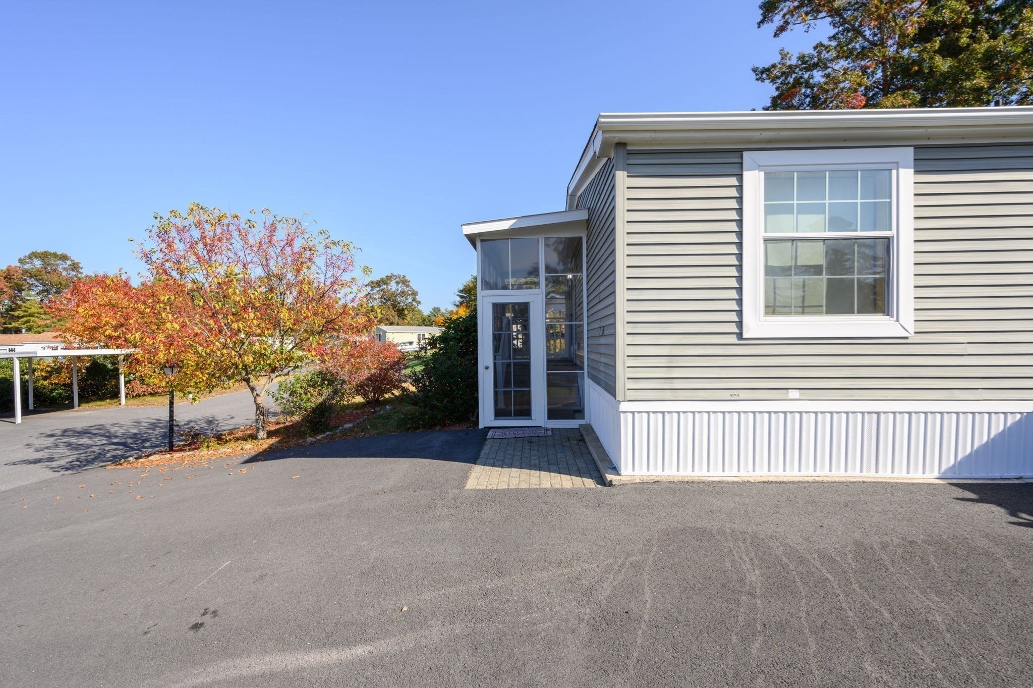 33 Adams Circle