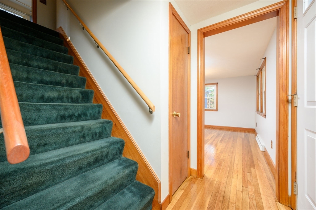 102 Brook Bend Rd