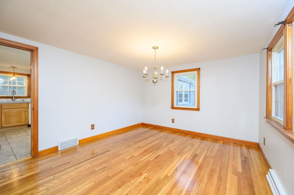 102 Brook Bend Rd