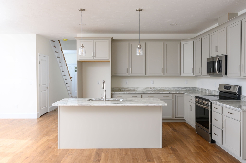 33 Howland Trail # 25