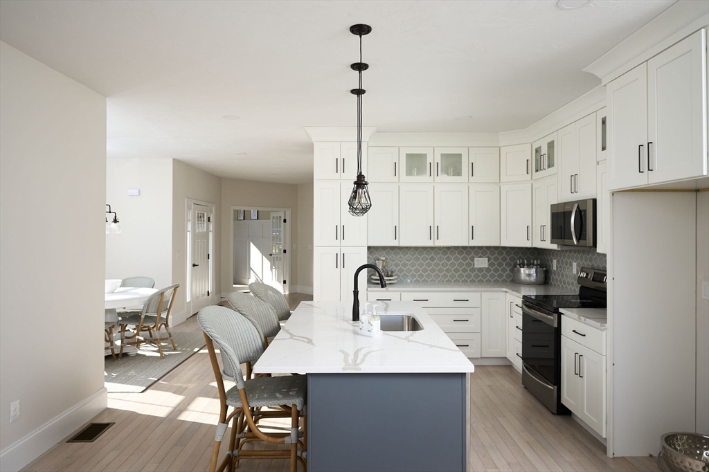 54 Metacomet Road # 17