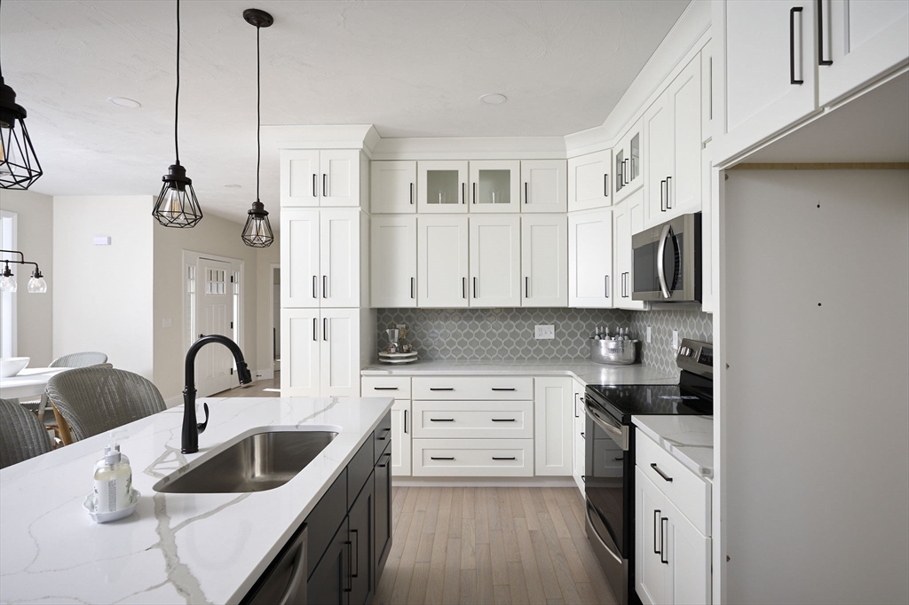 54 Metacomet Road # 17