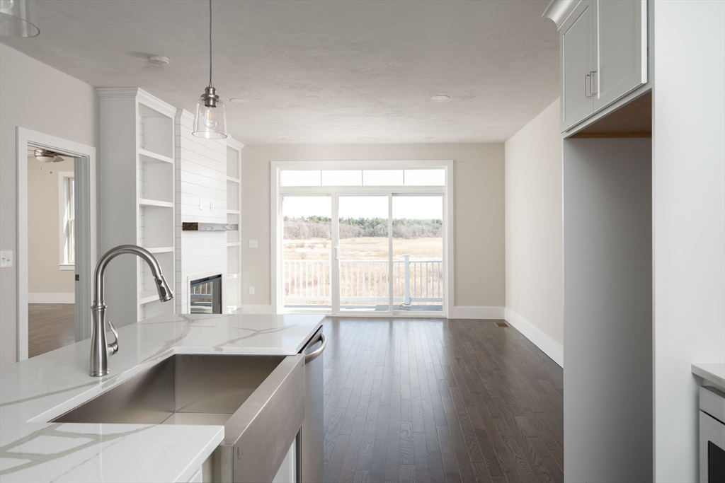 58 Metacomet Road # 17