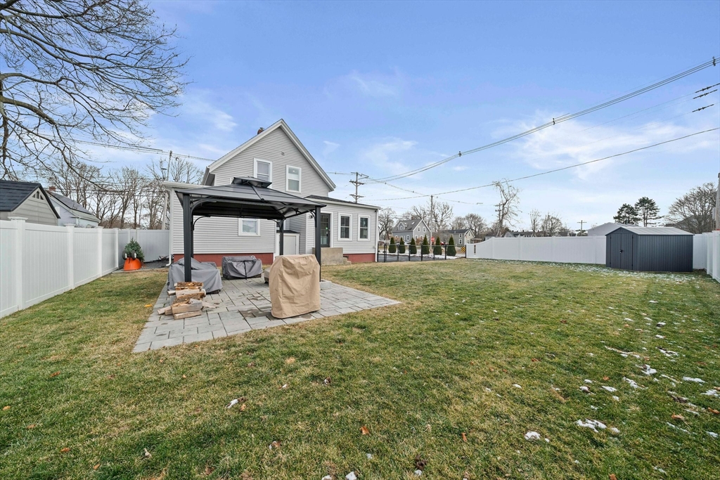 336 Howard St