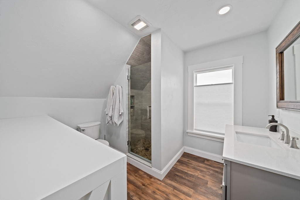 336 Howard St