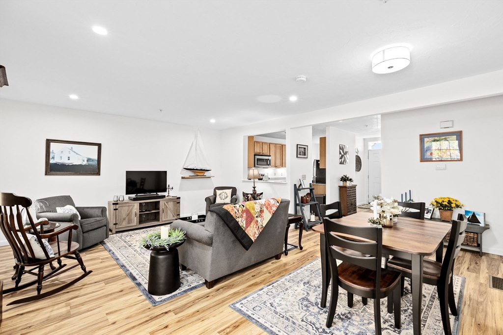 902 Main St # 39