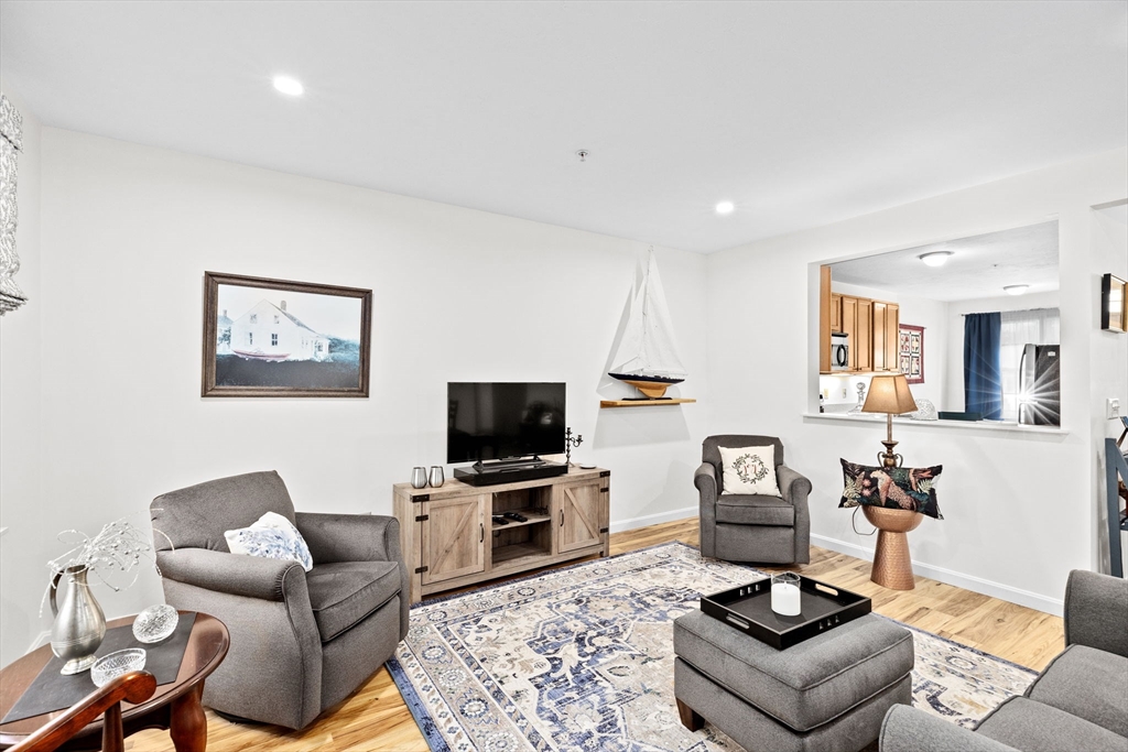 902 Main St # 39