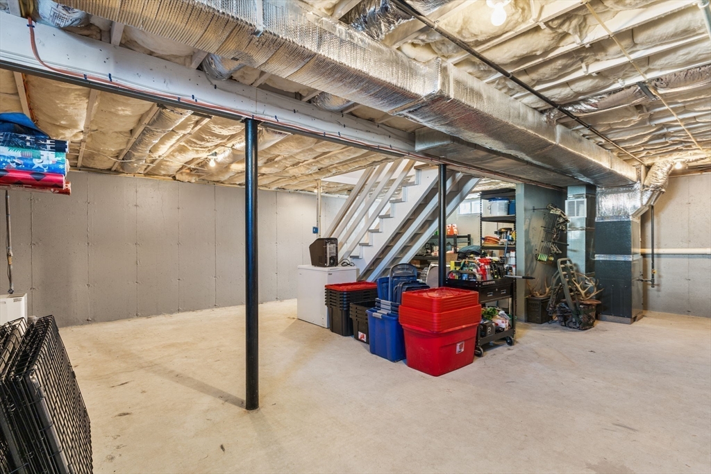 17 Rowley Ave