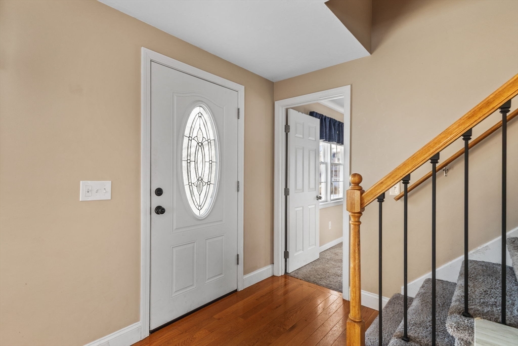 17 Rowley Ave