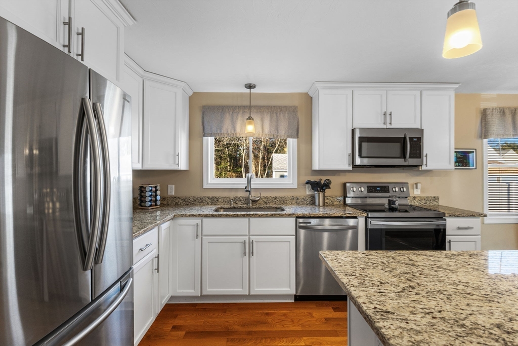 17 Rowley Ave