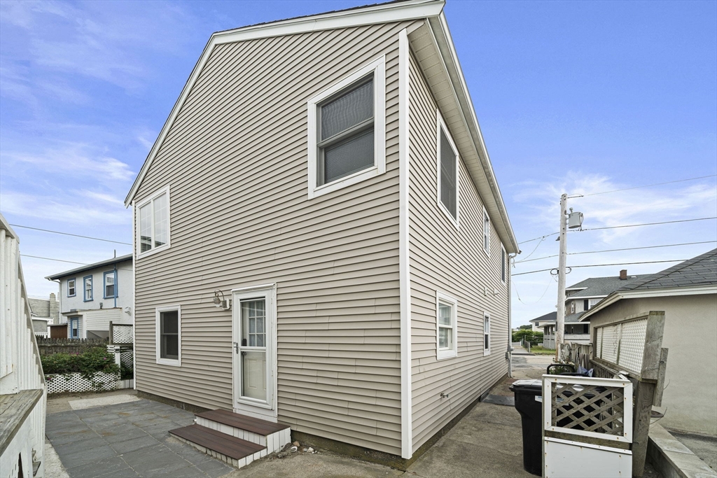 16 Manomet