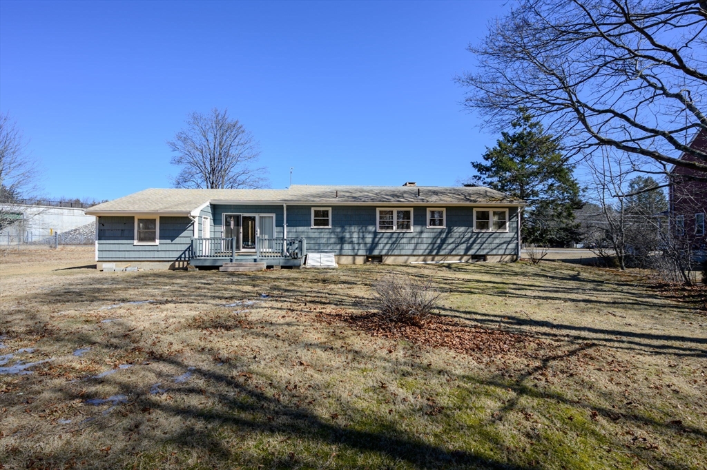 223 High St