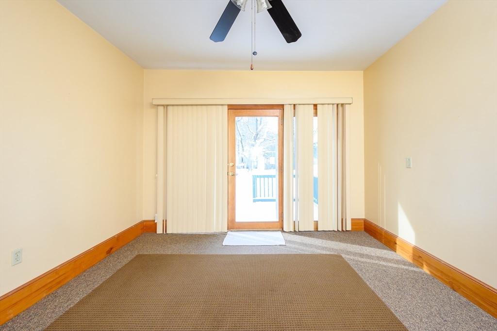 223 High St