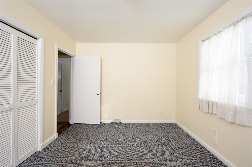 223 High St