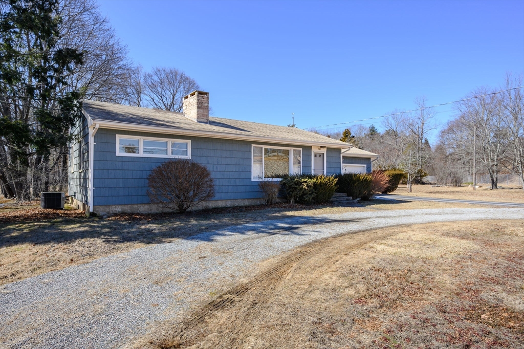 223 High St