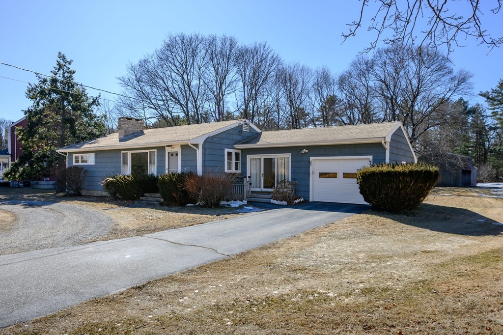 223 High St