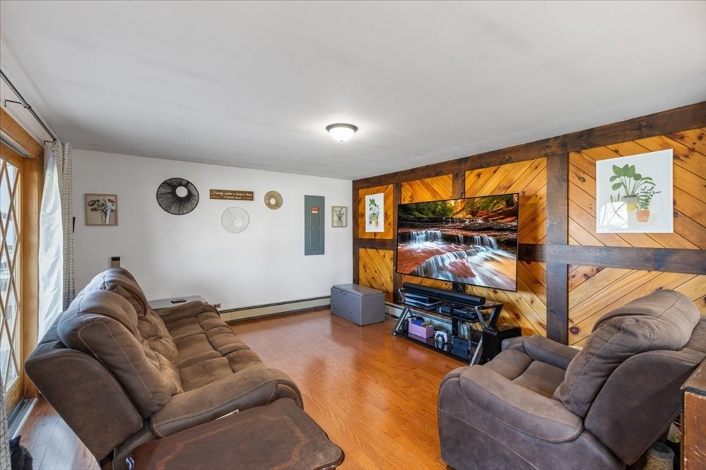 75 Debbie Rd
