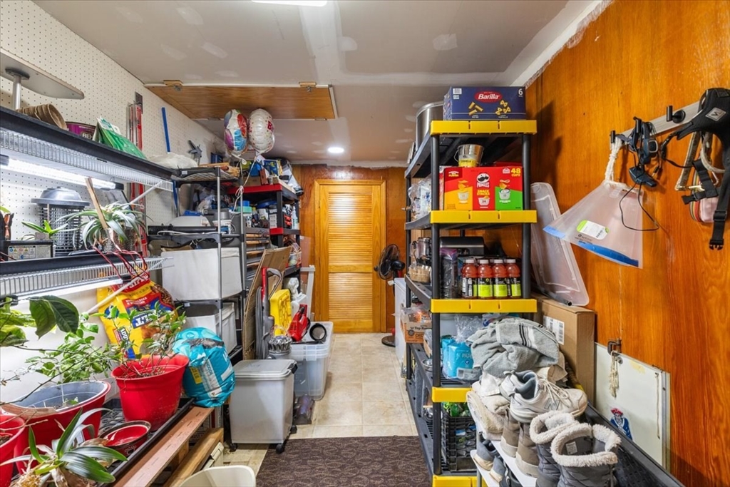 75 Debbie Rd