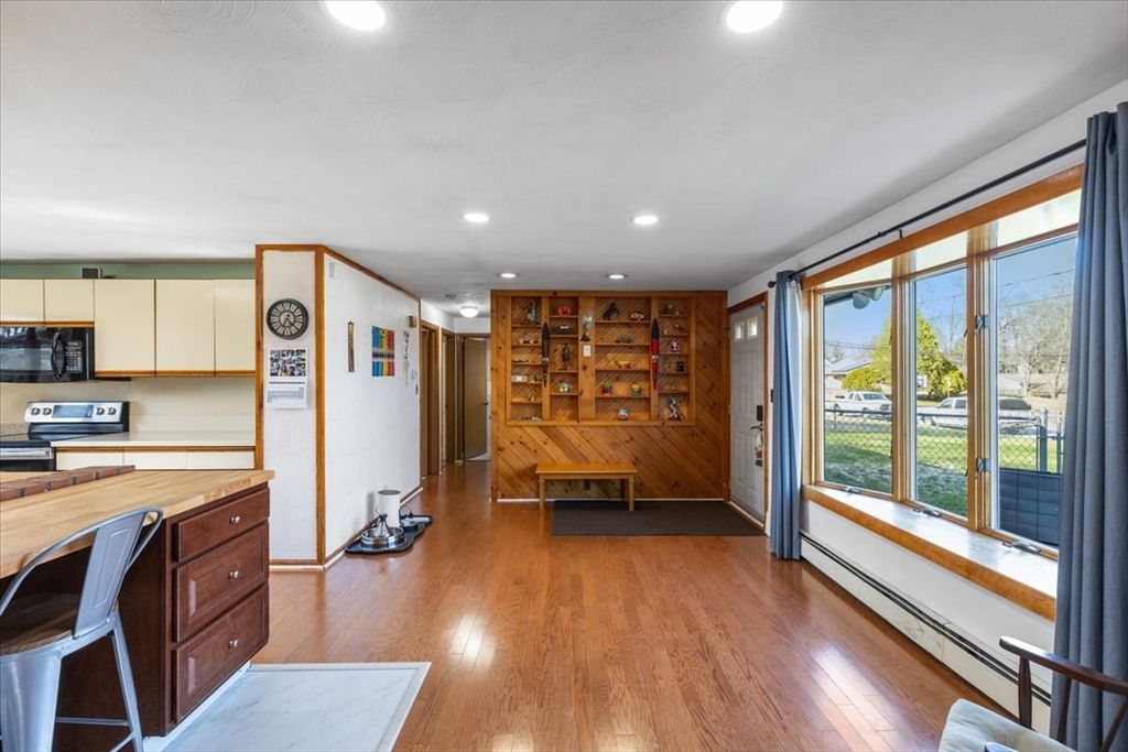 75 Debbie Rd
