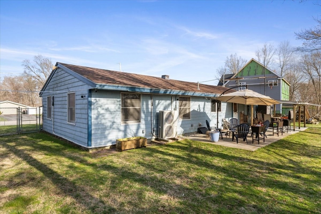 75 Debbie Rd