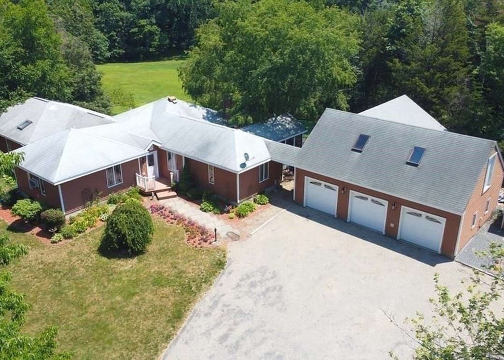 83 Peck Street