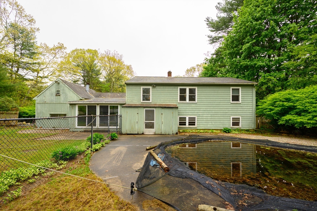 101 Brook Bend Rd