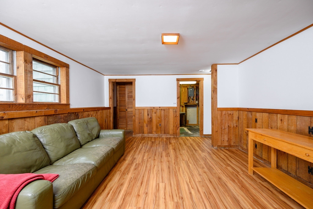 101 Brook Bend Rd