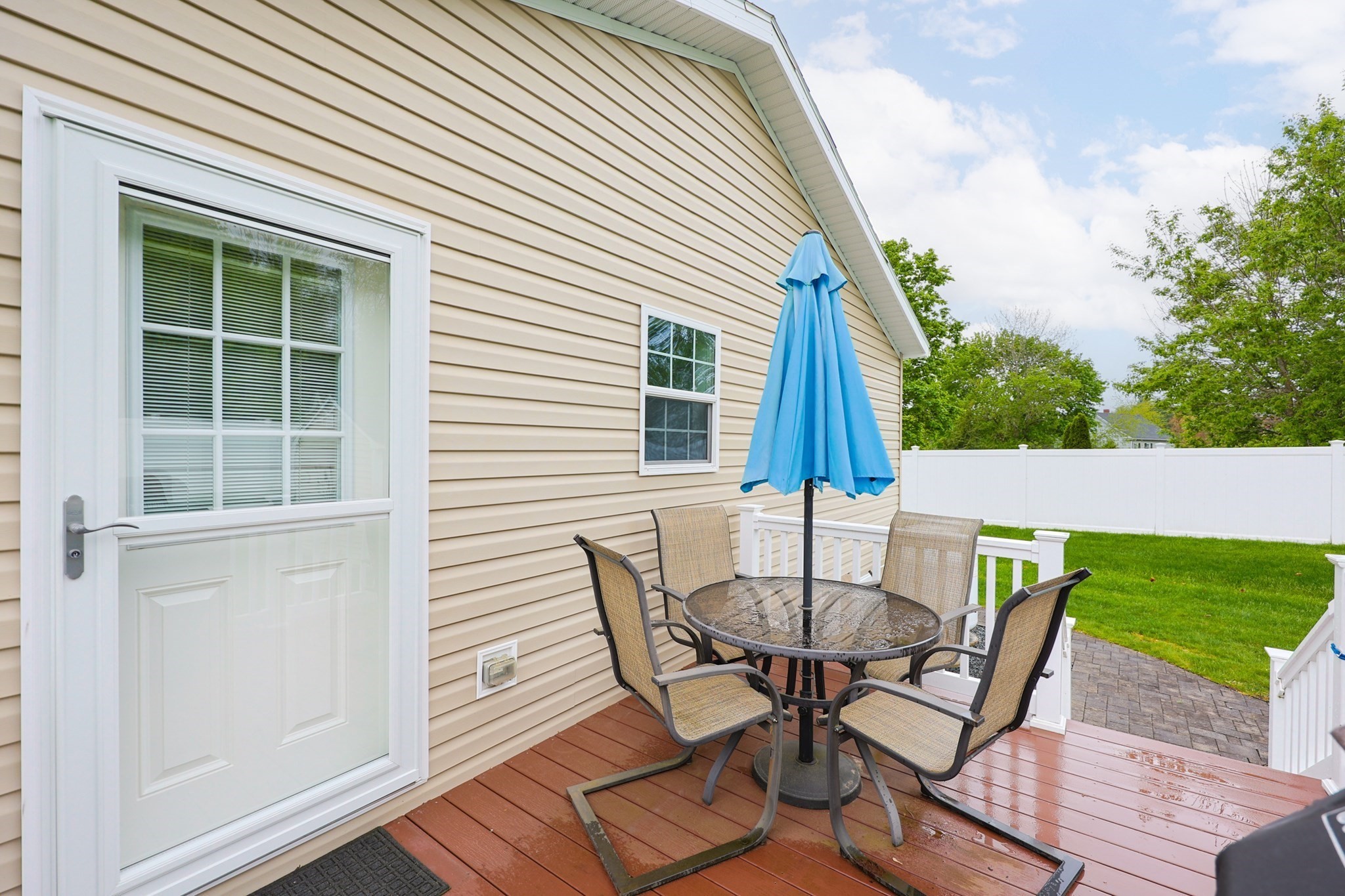 12 Linsay Drive