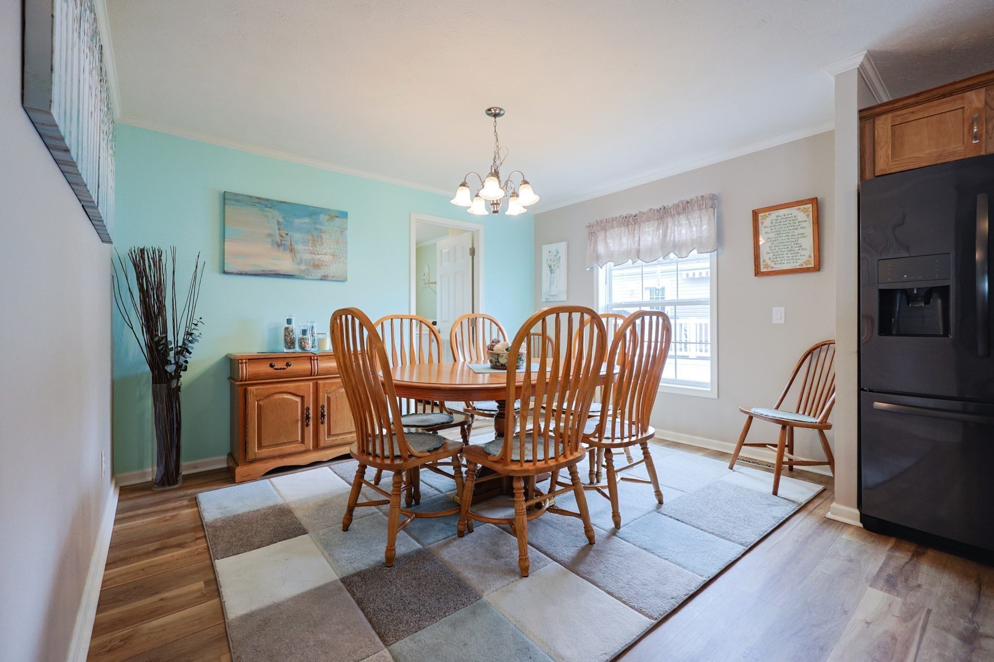 12 Linsay Drive