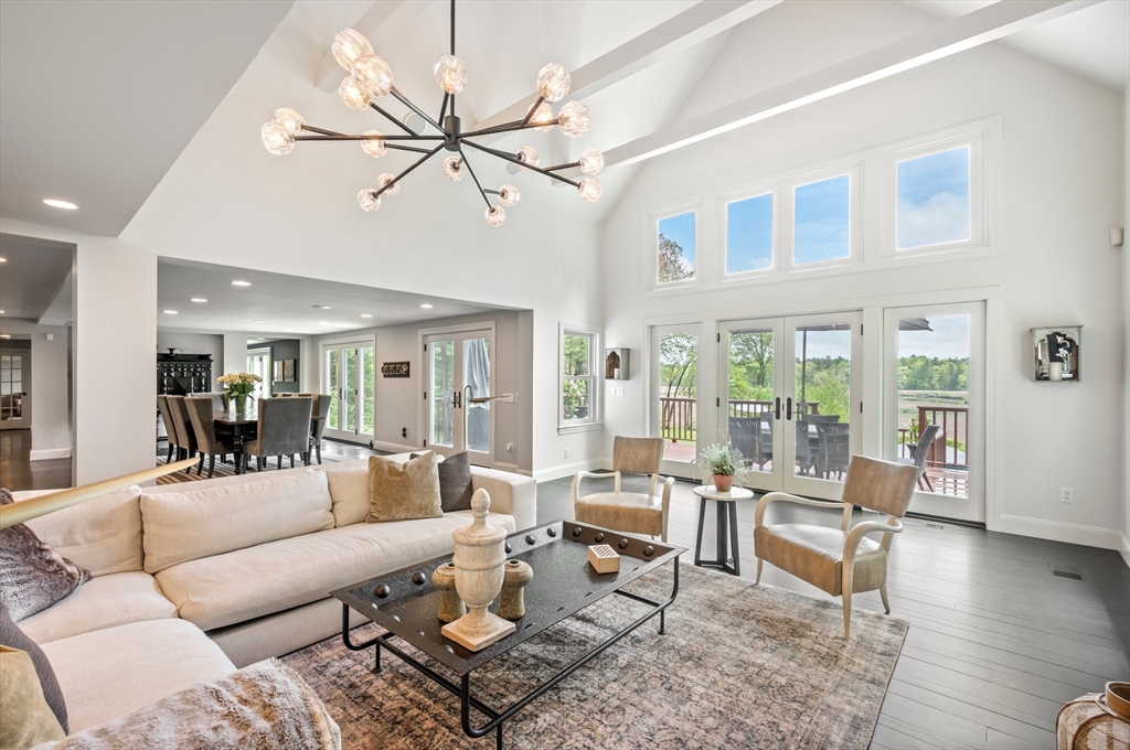 118 Brigantine Cir