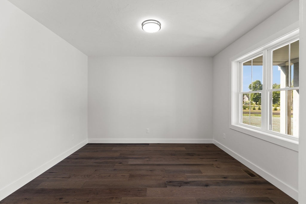 2 Fontana Wy.