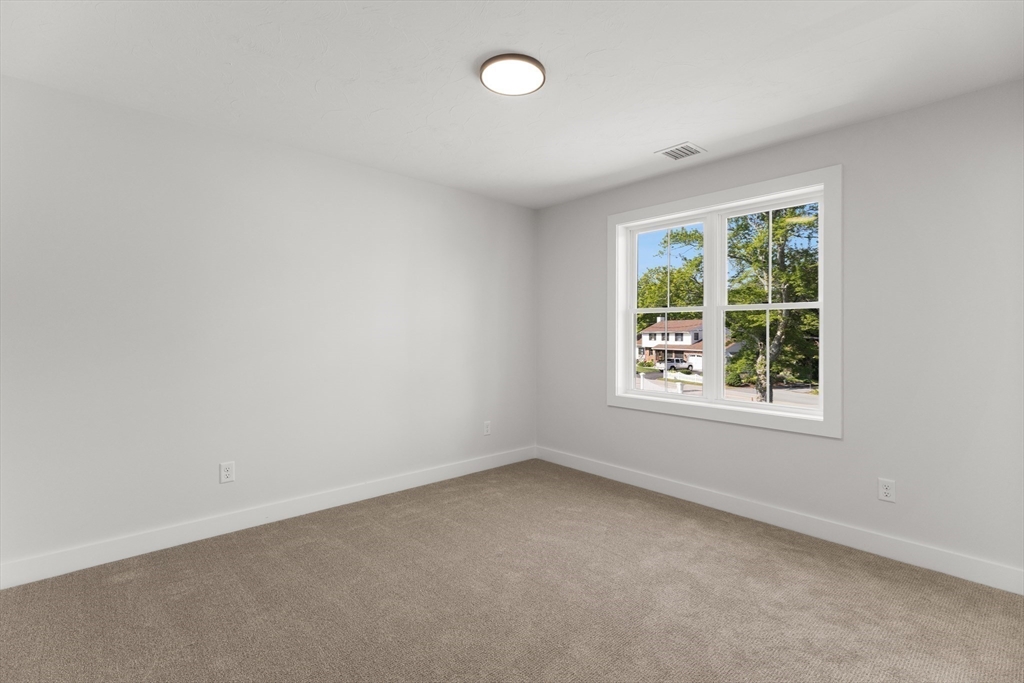 2 Fontana Wy.