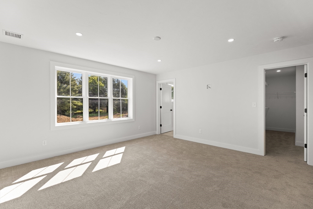 2 Fontana Wy.