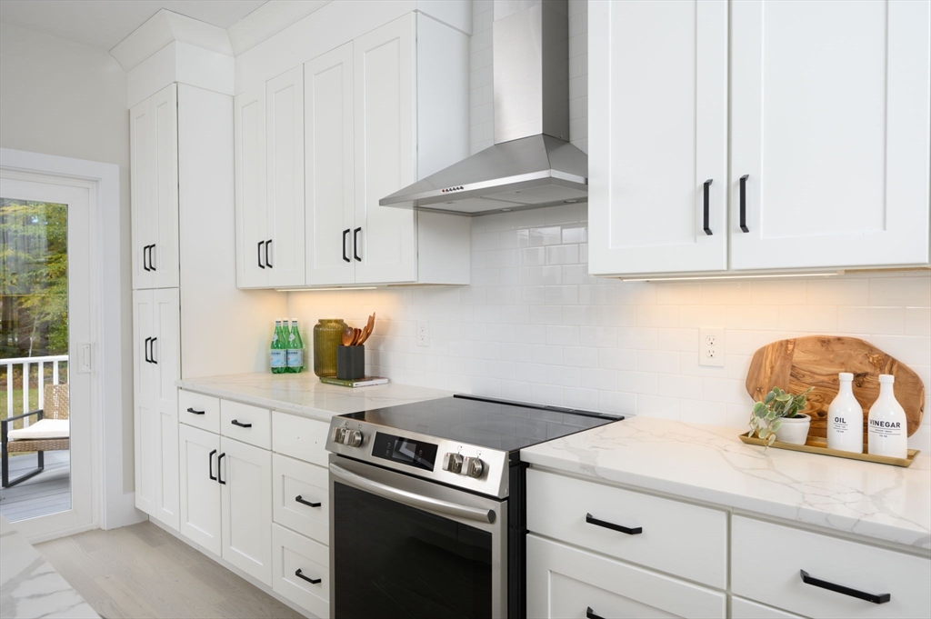 20 Howland Trail # 10