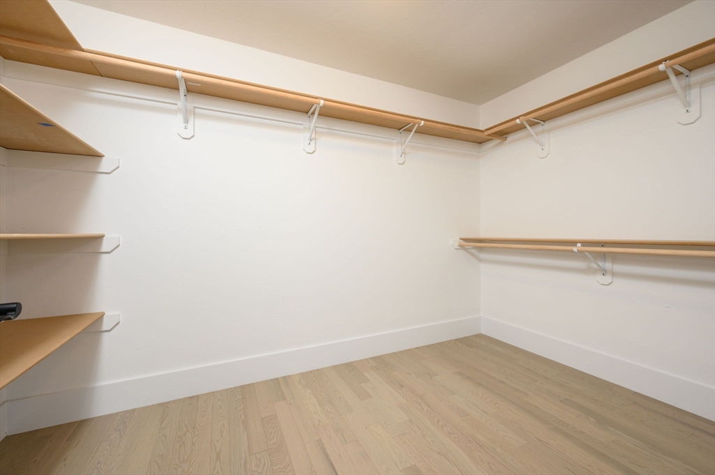 20 Howland Trail # 10