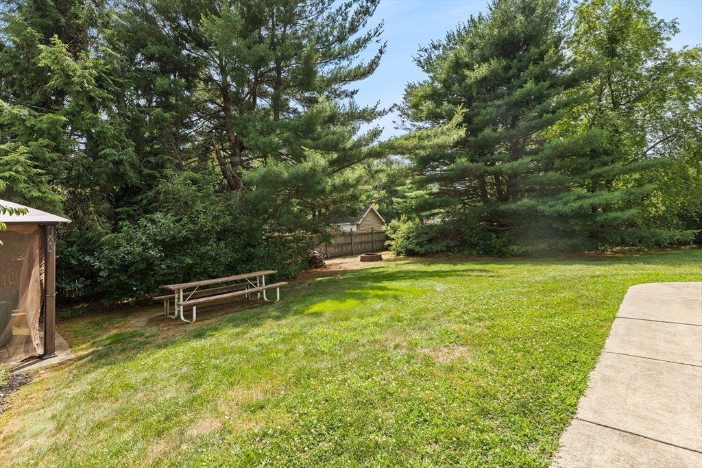 199 Brook Bend Rd