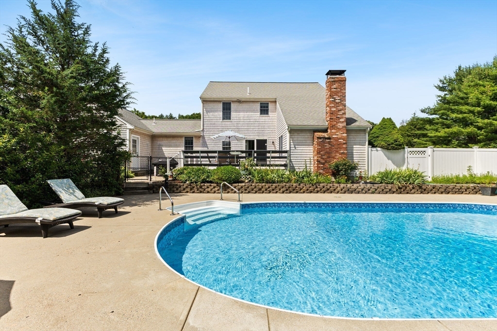 199 Brook Bend Rd
