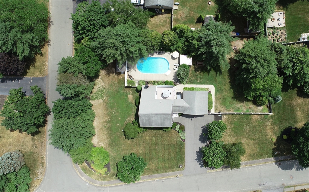 199 Brook Bend Rd