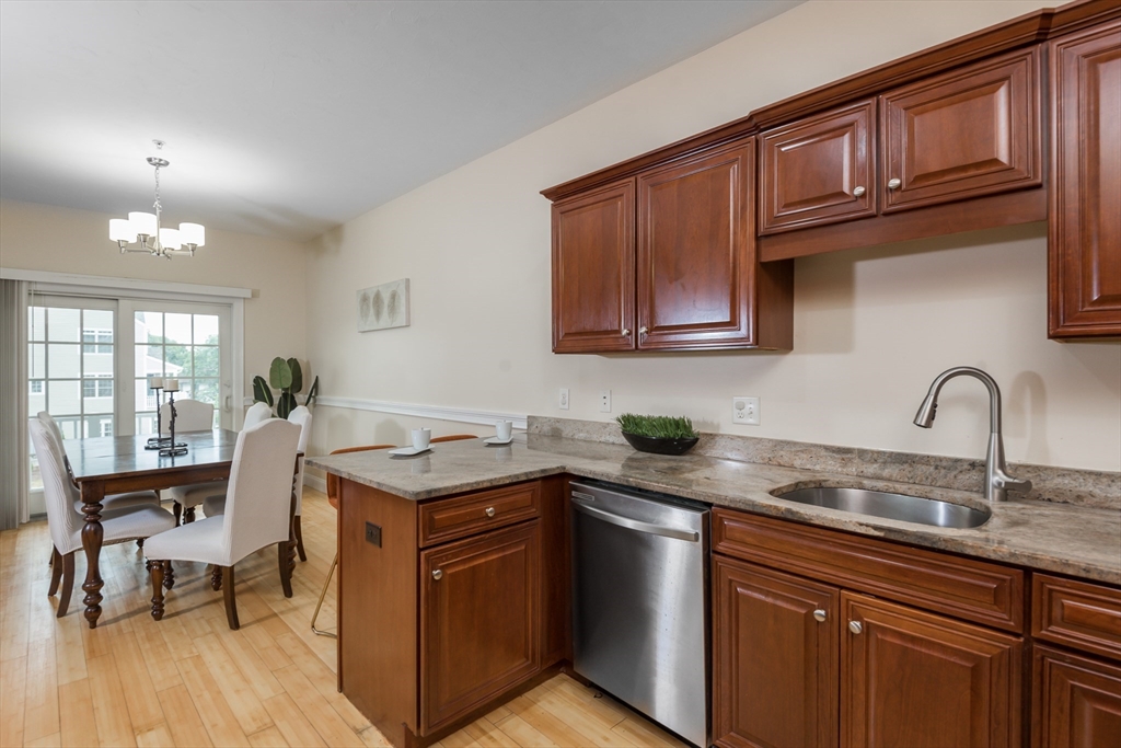 32 Rockway Ave # 3C