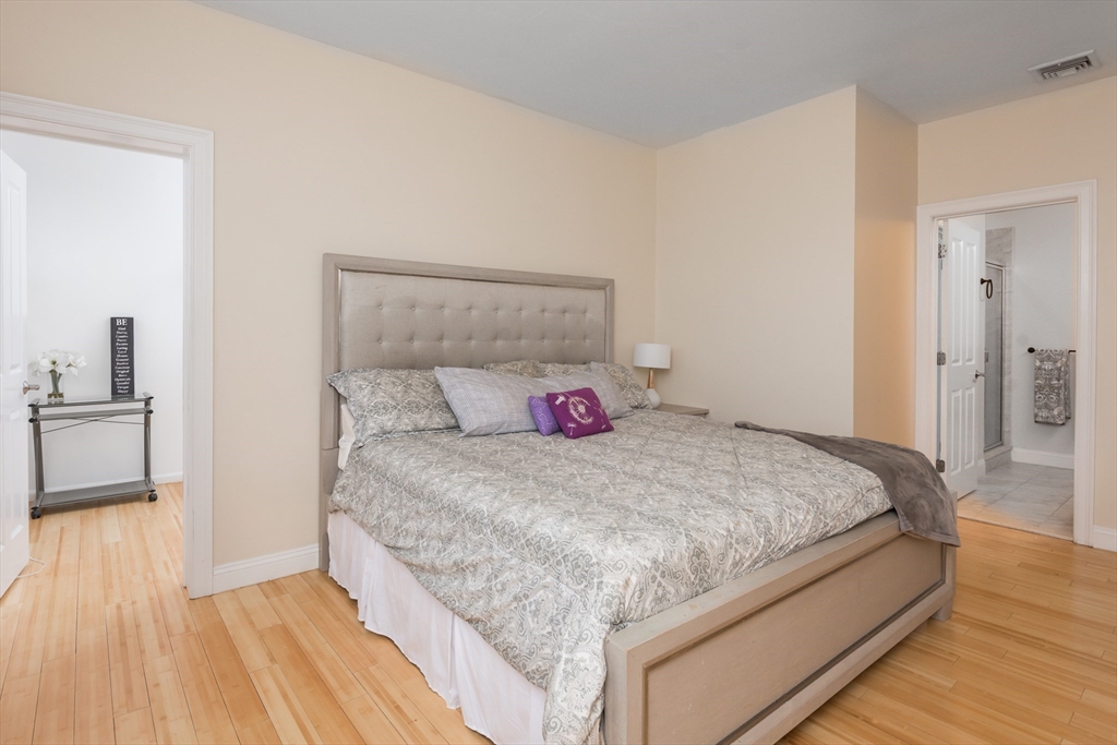32 Rockway Ave # 3C
