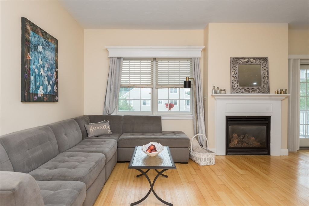 32 Rockway Ave # 3C
