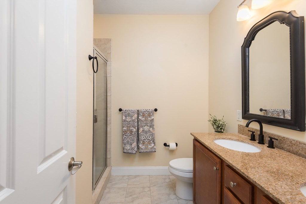 32 Rockway Ave # 3C