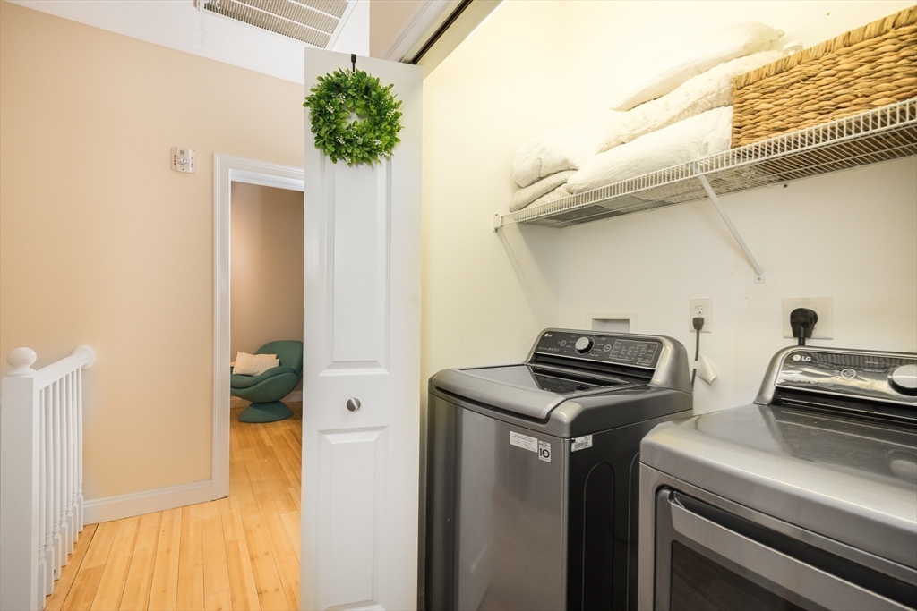 32 Rockway Ave # 3C