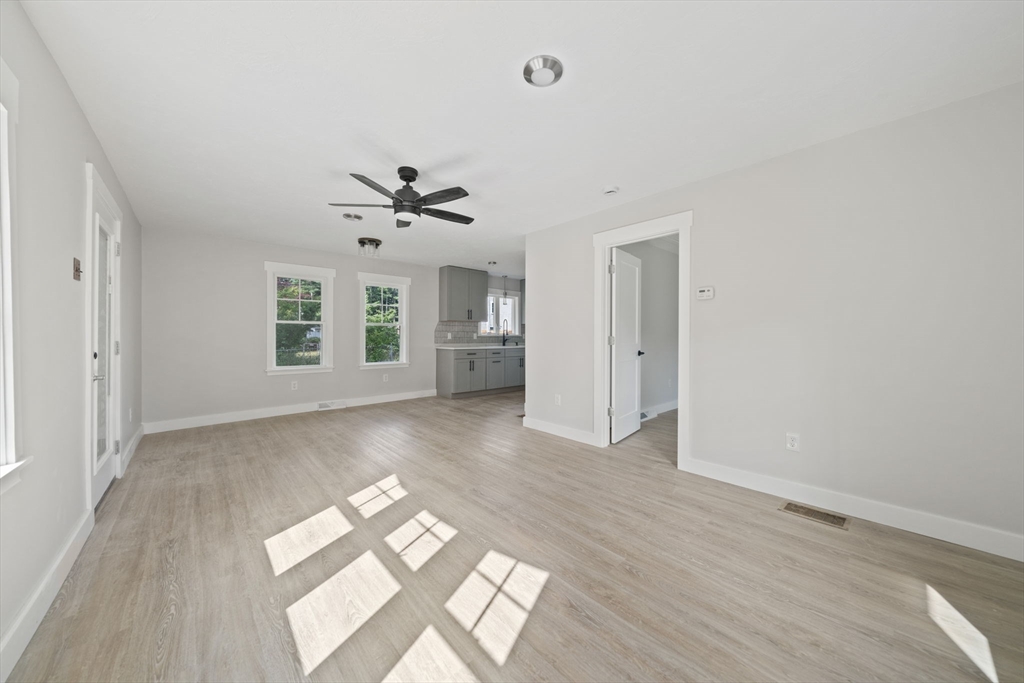 122 Union Park St