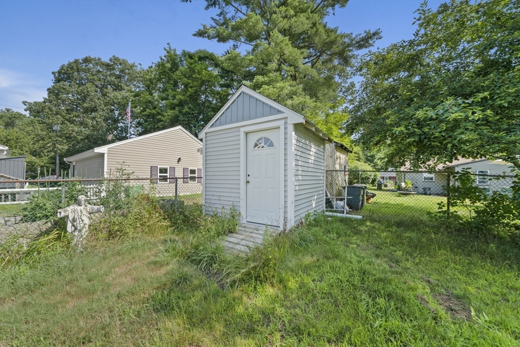 122 Union Park St