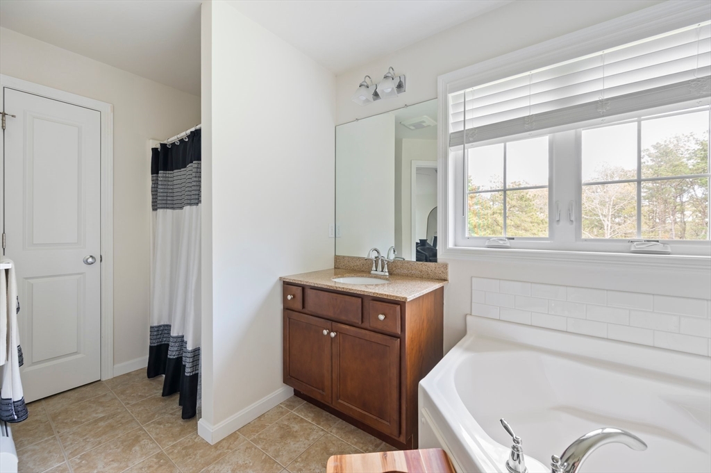 86 Pioneer Trail