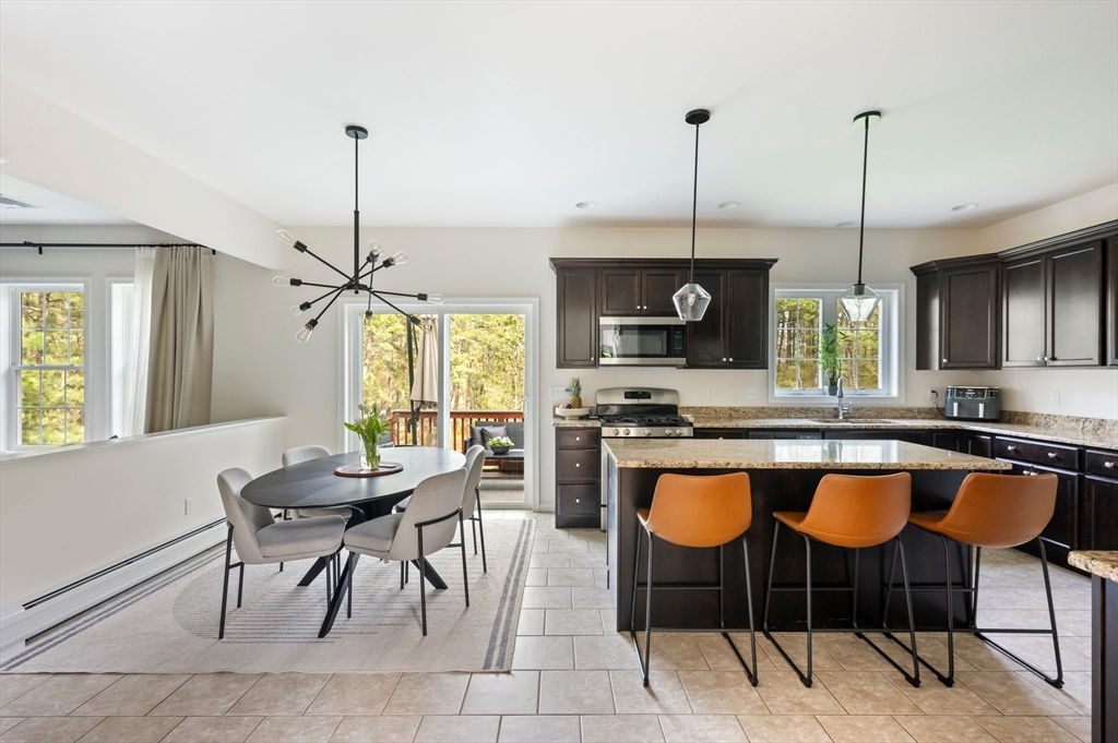 86 Pioneer Trail