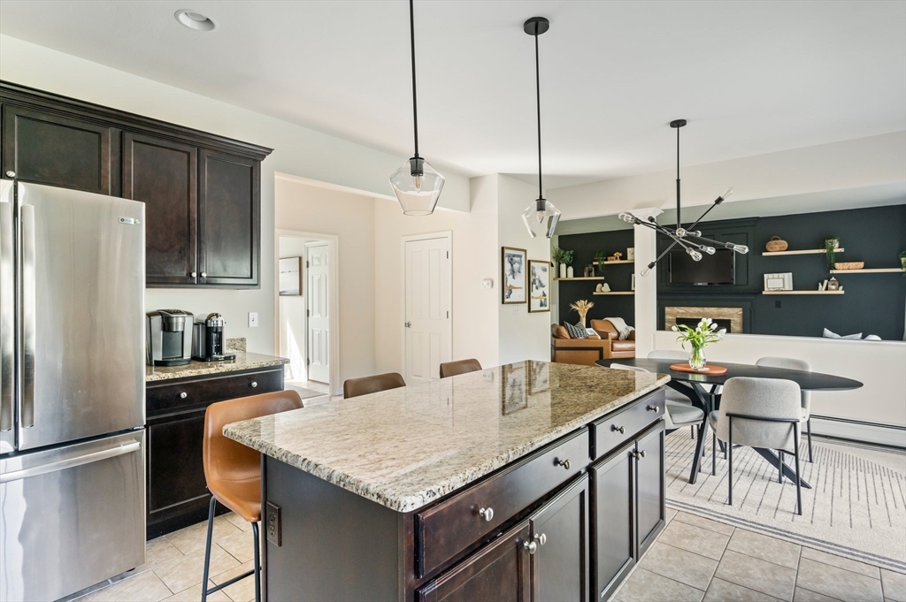 86 Pioneer Trail