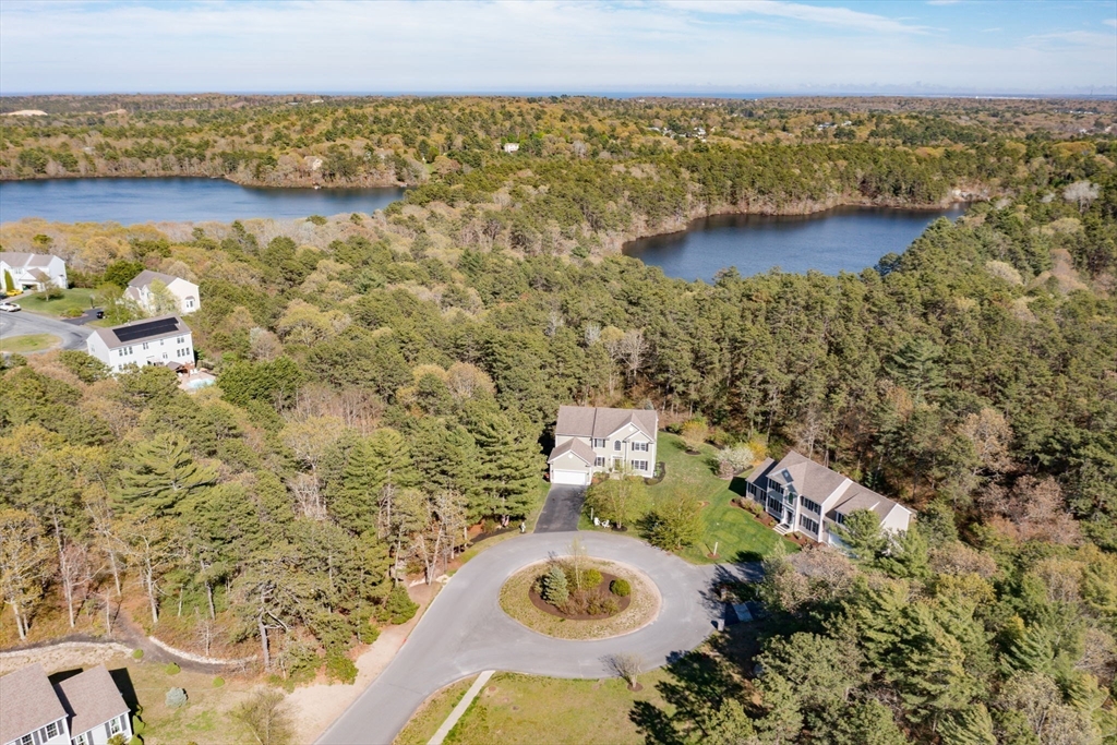 86 Pioneer Trail