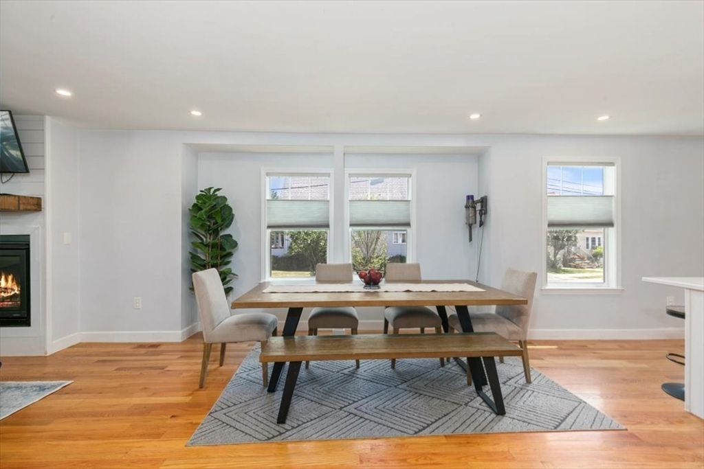 22 Maplewood St # 22